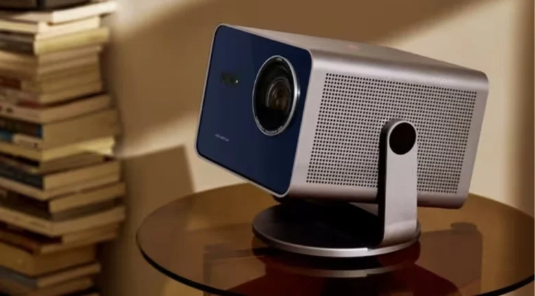 Leica представила премиальный 4K-проектор Cine Play 1 Plus с поддержкой HDR10+