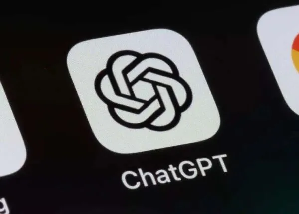 У ChatGPT з’явилася інтеграція з Photoshop, Express та Acrobat від Adobe