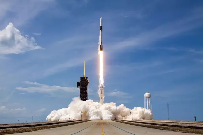 SpaceX осуществила юбилейный запуск Falcon 9 с 29 спутниками Starlink
