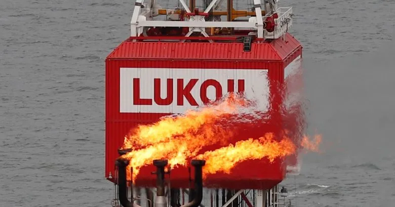 Дроны СБУ во второй раз за неделю атаковали нефтяные платформы РФ в Каспийском море