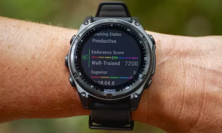 Garmin випустила оновлення 20.24 для Fenix 8: виправлено збої з картами та сигналом SOS