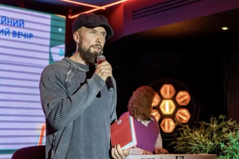 Благодійний вечір «Читаємо серцем» з присвятою ADAM і підтримкою Нацгвардії