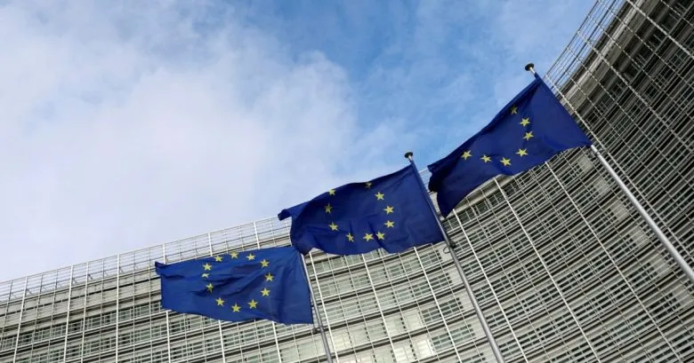 ЕС подготовит новый пакет санкций против российских банков, нефти и финансовых сервисов