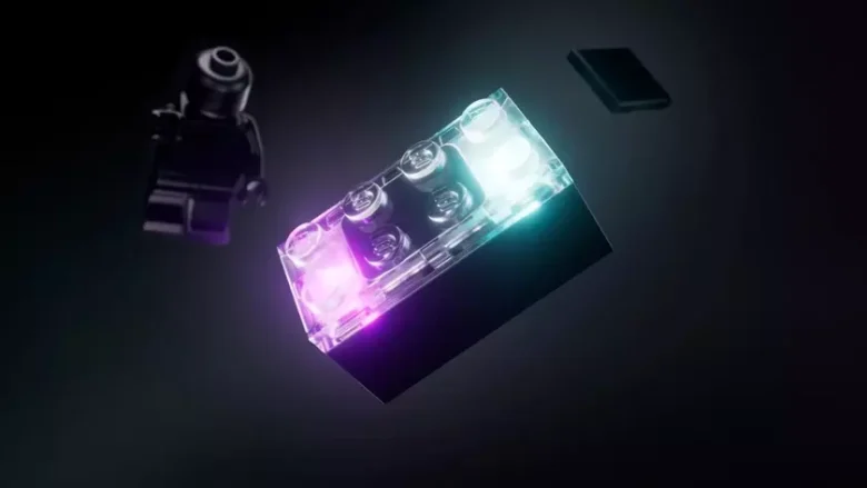 LEGO представила инновационную платформу SMART Play с умным кубиком Smart Brick