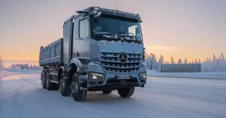 Mercedes-Benz eArocs 400 прошел зимние испытания: детали электрического грузовика