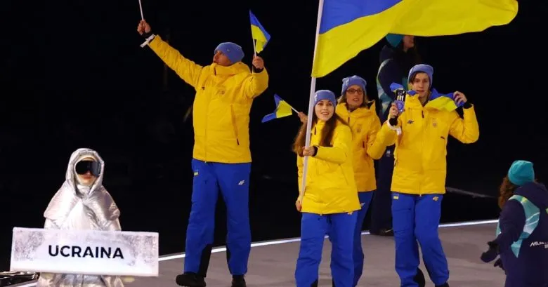 МЗС України засудило участь росіянки з табличкою «Україна» на Олімпіаді