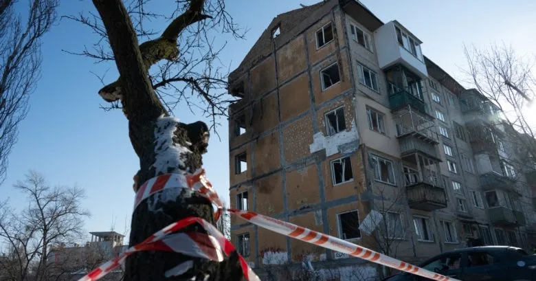 У Києві через війну пошкоджено майже 3 тисячі багатоповерхівок та сотні об’єктів інфраструктури
