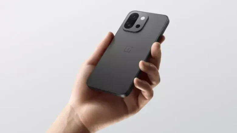 OnePlus 15s повертається: нові подробиці про розробку та оновлену камеру