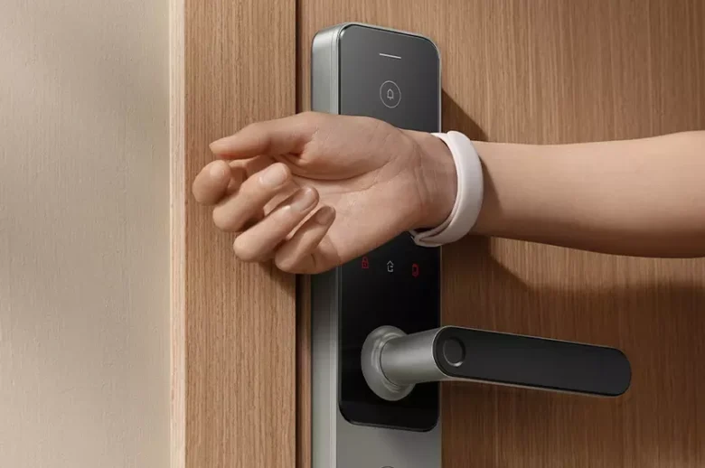Обзор Xiaomi Smart Door Lock G100: цена, характеристики и возможности умного замка