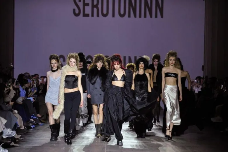 Показ SEROTONINN на UFW 2026/27: гламур, протест і пошук себе у колекції Berlin