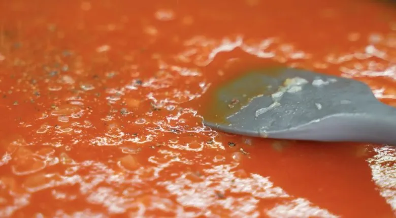 Рецепт соленой «Смерековой хаты» из лаваша и фарша: вкусная идея для ужина