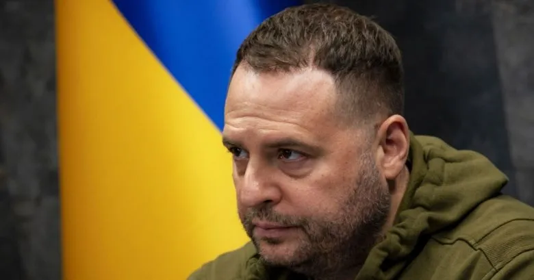 Андрій Єрмак прибув до ВАКС: суд обирає запобіжний захід у справі про легалізацію коштів