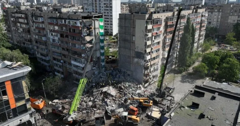 росія планує нові масовані удари ракетами та дронами по Україні — Зеленський