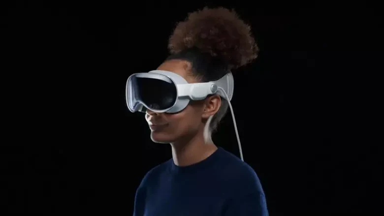 Apple закрывает проекты Vision Pro и переходит к разработке смарт-очков