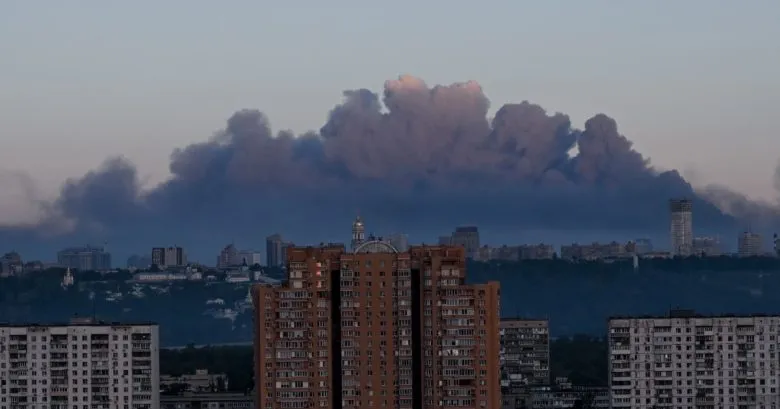 Массовая атака России на Киев: одна жертва, более 20 раненых, разрушения в 40 локациях