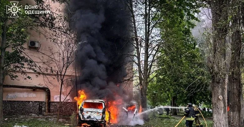 Масована атака рф: понад 800 дронів, десятки поранених і шість загиблих унаслідок ударів по Україні