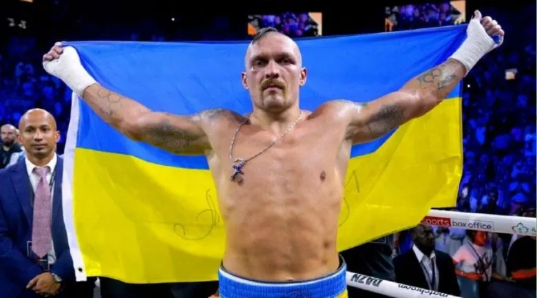 Олександр Усик анонсував завершення боксерської кар’єри після трьох боїв
